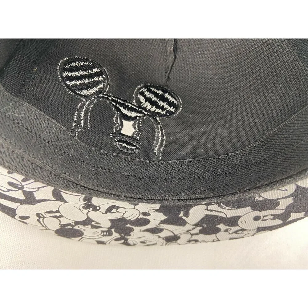 Mickey Mouse Hat Cap Black Disney Parks‎ Authentic Original Youth Size Flat Bill